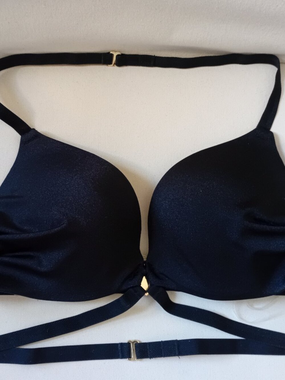 Victoria's Secret Bikini Swim Top NEW